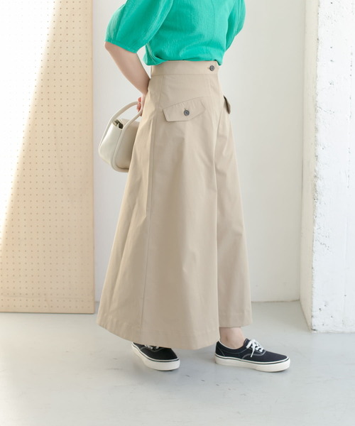 KBF(ケイビーエフ)の「フラップポケットボリュームスカート(スカート・レディース・ベージュ/アイボリー/ブラック・ONE)」の22枚目の写真
