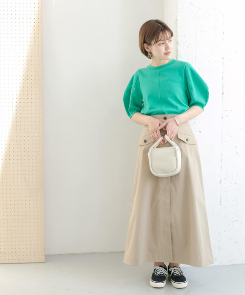 KBF(ケイビーエフ)の「フラップポケットボリュームスカート(スカート・レディース・ベージュ/アイボリー/ブラック・ONE)」の4枚目の写真