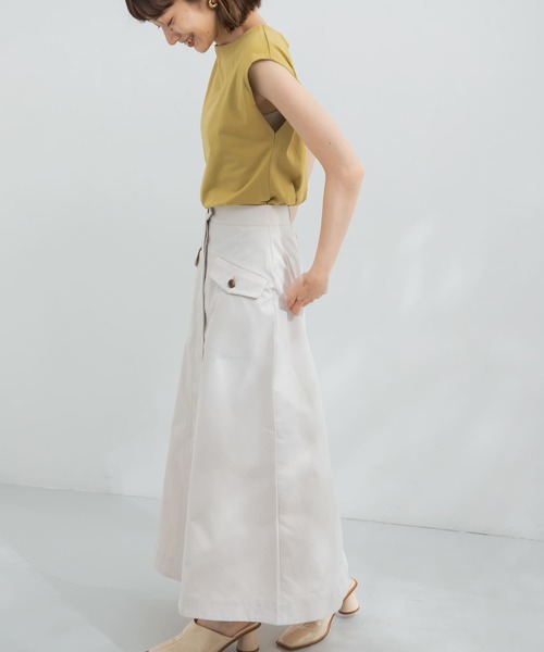 KBF(ケイビーエフ)の「フラップポケットボリュームスカート(スカート・レディース・ベージュ/アイボリー/ブラック・ONE)」の5枚目の写真
