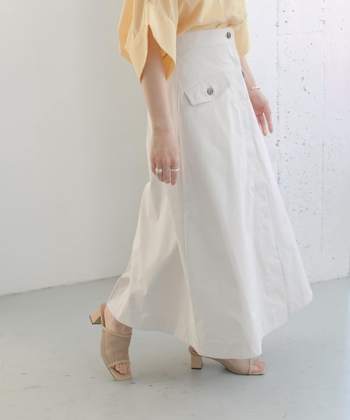 KBF(ケイビーエフ)の「フラップポケットボリュームスカート(スカート・レディース・ベージュ/アイボリー/ブラック・ONE)」の21枚目の写真