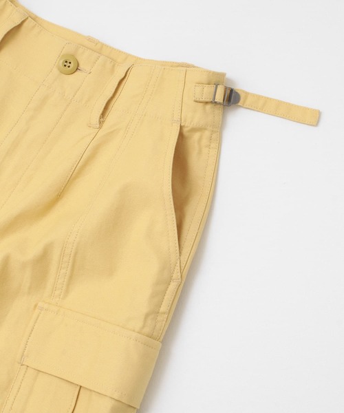 KBF（ケイビーエフ）の「ボリュームカーゴパンツ（カーゴパンツ・レディース・カーキ/イエロー/ライトブルー・ONE）」の6枚目の写真