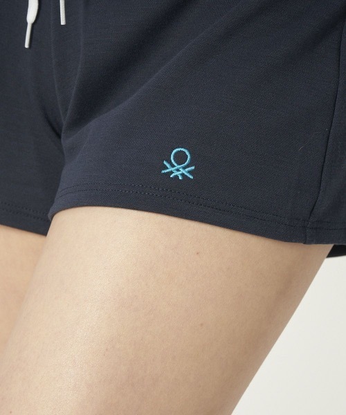 BENETTON (UNITED COLORS OF BENETTON)（ベネトンユナイテッドカラーズオブベネトン）の「【BENETTON / ベネトン】レディースショートパンツ（その他パンツ・レディース・グレー/ブラック/ネイビー・MEDIUM/LARGE/X-LARGE）」の6枚目の写真