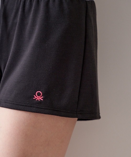 BENETTON (UNITED COLORS OF BENETTON)（ベネトンユナイテッドカラーズオブベネトン）の「【BENETTON / ベネトン】レディースショートパンツ（その他パンツ・レディース・グレー/ブラック/ネイビー・MEDIUM/LARGE/X-LARGE）」の21枚目の写真