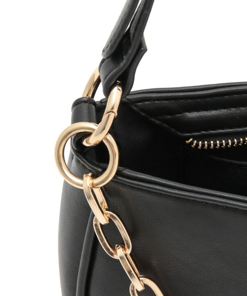 VIS（ビス）の「斜めがけもできる、マルチWAYチェーンバック（ショルダーバッグ・レディース・グリーン/ベージュ系その他/ブラック・FREE）」の4枚目の写真