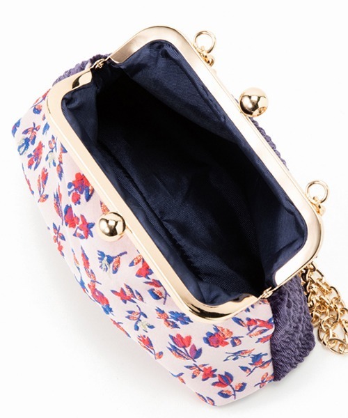 Casselini（キャセリーニ）の「Casselini(キャセリーニ)ジャガード口金バッグ（ショルダーバッグ・レディース・ブラック/クリーム/ラベンダー・FREE）」の18枚目の写真