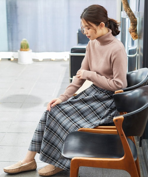 Honeys（ハニーズ）の「あったかリブ編タートル（ニット/セーター