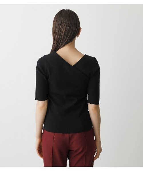 AZUL by moussy（アズールバイマウジー）の「ASYMMETRY CROSS KNIT TOPS/アシンメトリークロスニットトップス（ニット/セーター・レディース・グリーン/マジェンタ/ブラック/ライトベージュ・MEDIUM/SMALL）」の12枚目の写真