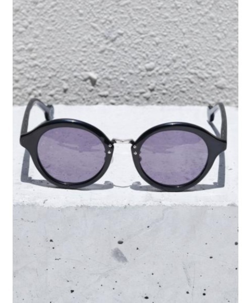 VERYNERD(ベリーナード)の「sunglasses 8th Streets(サングラス・レディース・ブラック・ONE SIZE)」の5枚目の写真
