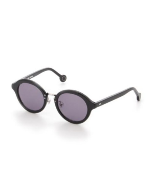 VERYNERD(ベリーナード)の「sunglasses 8th Streets(サングラス・レディース・ブラック・ONE SIZE)」の10枚目の写真
