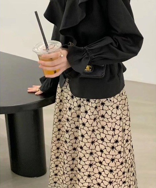 Leja(レジャ)の「オーガンジー刺繍花柄フレアスカート(スカート・レディース・ブラック/ベージュ・SMALL/MEDIUM)」の20枚目の写真