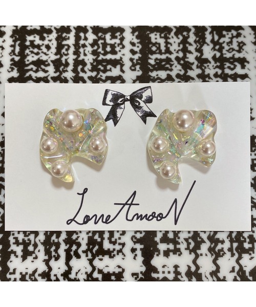 tone(トーン)の「【LoveAmooN】aurora mermaid(MA)(ピアス(両耳用)・レディース・ゴールド・FREE)」の1枚目の写真