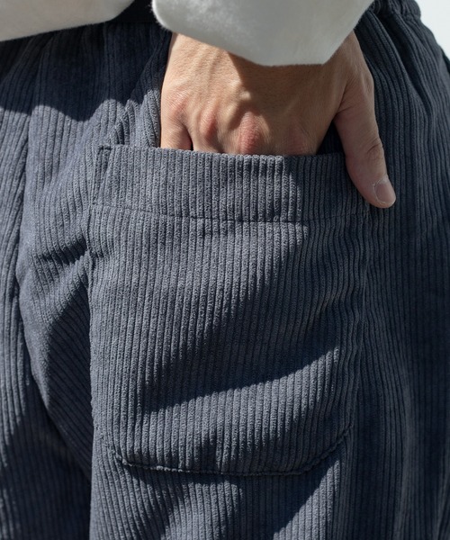 PairPair（ペアペア）の「コーデュロイテーパードパンツ/セットアップ対応(ユニセックス)（その他パンツ・レディース・ブラウン/アイボリー/グレイッシュブルー・MEDIUM/LARGE）」の22枚目の写真