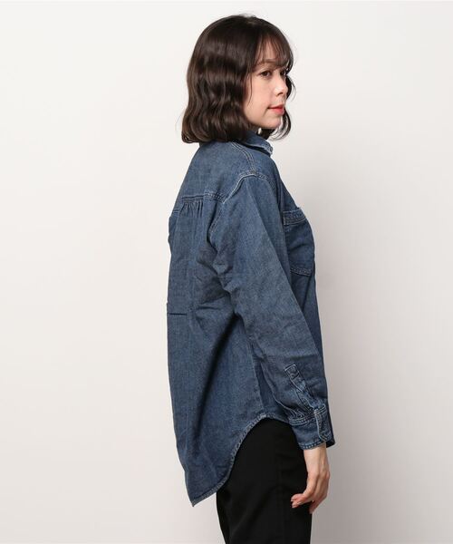 Levi's（リーバイス）の「REMI UTILITY SHIRT GOOD FEELING 1（シャツ/ブラウス・レディース・ダークインディゴブルー・M/L/S/XS）」の2枚目の写真