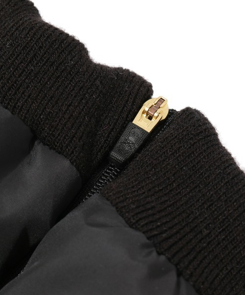 MARK & LONA(マークアンドロナ)の「Debold Pads Leg Warmer(レッグウォーマー・メンズ・ホワイト/ブラック/ネイビー・FREE)」の5枚目の写真