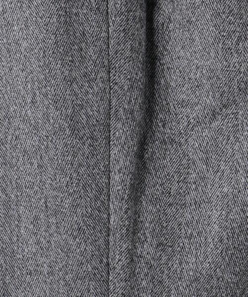 UNITED ARROWS（ユナイテッドアローズ）の「＜UNITED ARROWS＞ ヘリンボーン ストレート ノープリーツ（スラックス・メンズ・ダークグレー・S/XL/M/L）」の17枚目の写真