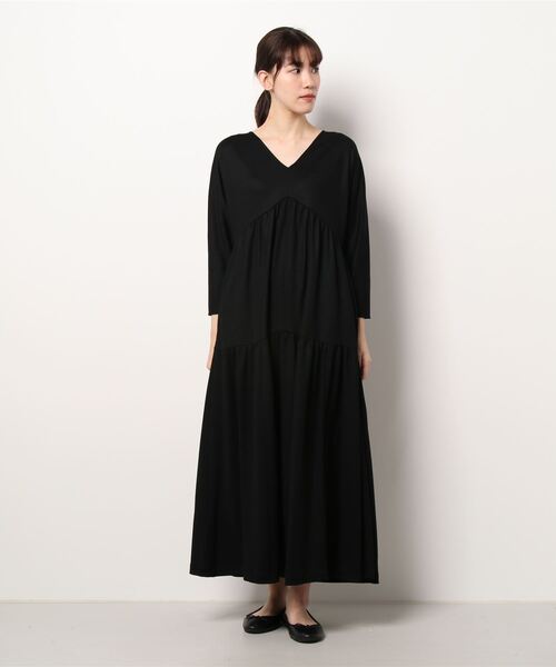 LA LIGNE ROPE'（ラリーニュロペ）の「【ラリーニュロペ】汀（ミギワ）ウールジャージードレス（ワンピース・レディース・レッド/ブルー/ブラック・0/1）」の4枚目の写真