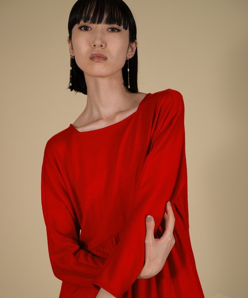 LA LIGNE ROPE'（ラリーニュロペ）の「【ラリーニュロペ】汀（ミギワ）ウールジャージードレス（ワンピース・レディース・レッド/ブルー/ブラック・0/1）」の17枚目の写真
