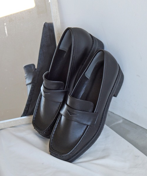 sango（sango）の「スクエアトゥコインローファー（ローファー・レディース・ホワイト/ブラック/ダークブラウン/ブラック系その他・LL/S/M/L）」の3枚目の写真