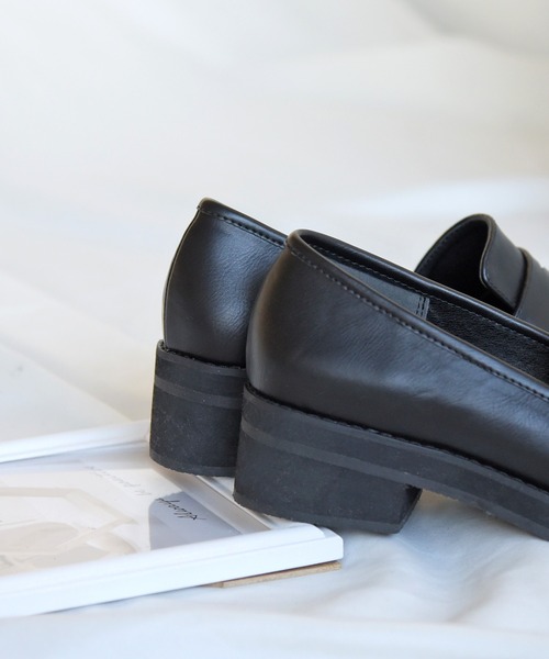 sango（sango）の「スクエアトゥコインローファー（ローファー・レディース・ホワイト/ブラック/ダークブラウン/ブラック系その他・LL/S/M/L）」の21枚目の写真