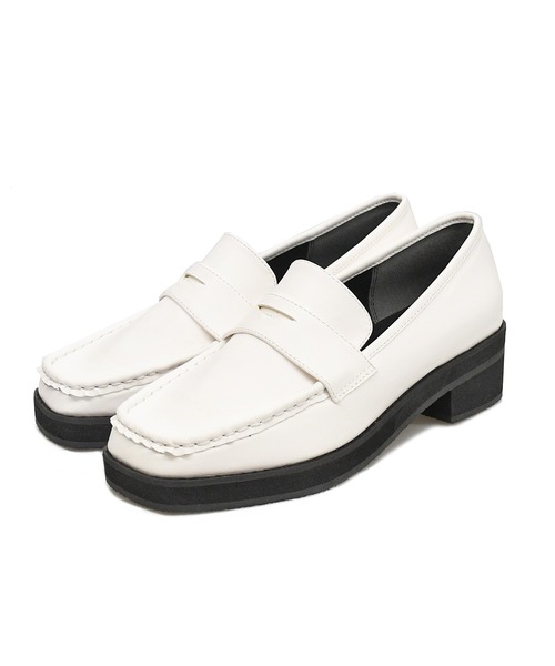 sango（sango）の「スクエアトゥコインローファー（ローファー・レディース・ホワイト/ブラック/ダークブラウン/ブラック系その他・LL/S/M/L）」の7枚目の写真