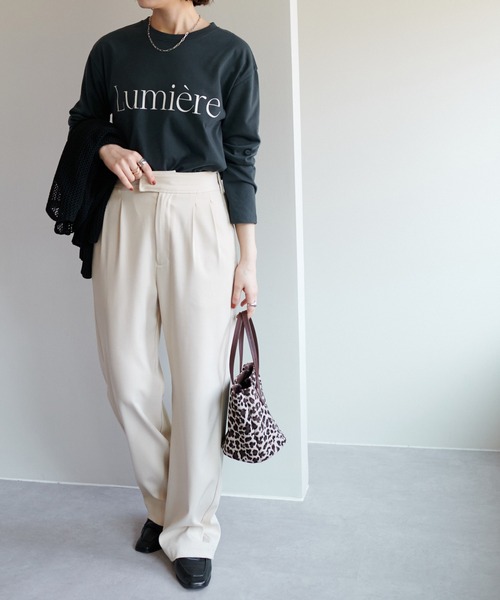 DISCOAT(ディスコート)の「【WEB限定】フレンチロゴロングTシャツ(Tシャツ/カットソー・レディース・チャコールグレー/アイボリー/ホワイト×グリーン/ホワイト×ブラック・FREE)」の22枚目の写真