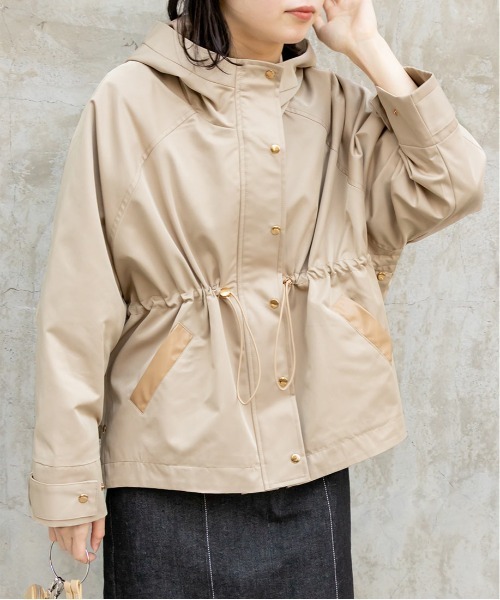 RANDA（ランダ）の「サイド釦マウンテンパーカー（マウンテンパーカー・レディース・ホワイト/ベージュ/グレイッシュベージュ・FREE）」の4枚目の写真