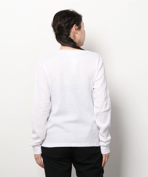 INNOCENT（イノセント）の「『RDS』ヘンリーネック　サーマルロングスリーブＴシャツ（Tシャツ/カットソー・レディース・ホワイト/グレー/ライトピンク/カーキ/ブラック/ベージュ/ネイビー・MEDIUM/X-LARGE/LARGE）」の20枚目の写真