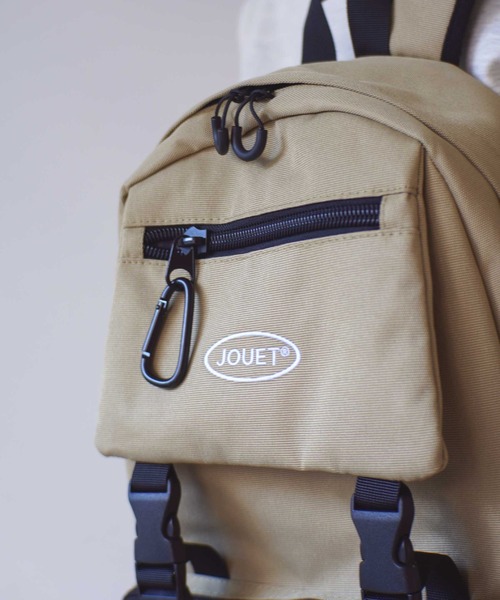 Jouet(ジョエット)の「【 JOUET / ジョエット 】ダブル バックル バックパック_(バックパック/リュック・レディース・ブラック/ベージュ/グレー・FREE)」の4枚目の写真