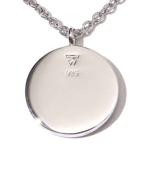 TOM WOOD(トムウッド)の「TOMWOOD/トムウッド Coin Pendant Angel Short コインネックレス(ネックレス・メンズ・シルバー・FREE)」の2枚目の写真