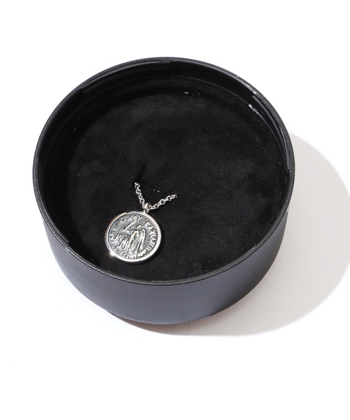TOM WOOD(トムウッド)の「TOMWOOD/トムウッド Coin Pendant Angel Short コインネックレス(ネックレス・メンズ・シルバー・FREE)」の4枚目の写真