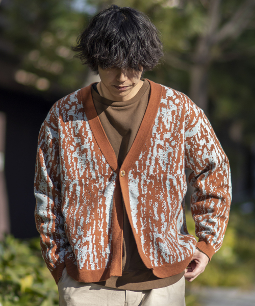 B.C STOCK(ベーセーストック)の「RUG JQ カーディガン(カーディガン/ボレロ・メンズ・サックスブルー/グリーン/ベージュ・MEDIUM/LARGE)」の3枚目の写真