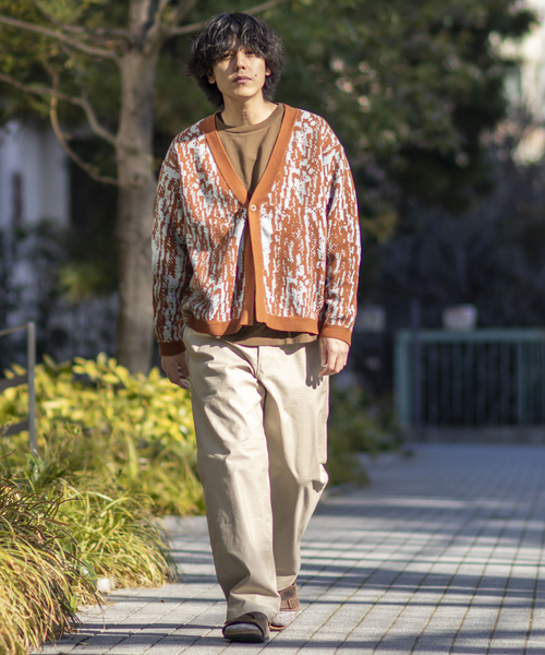B.C STOCK(ベーセーストック)の「RUG JQ カーディガン(カーディガン/ボレロ・メンズ・サックスブルー/グリーン/ベージュ・MEDIUM/LARGE)」の6枚目の写真