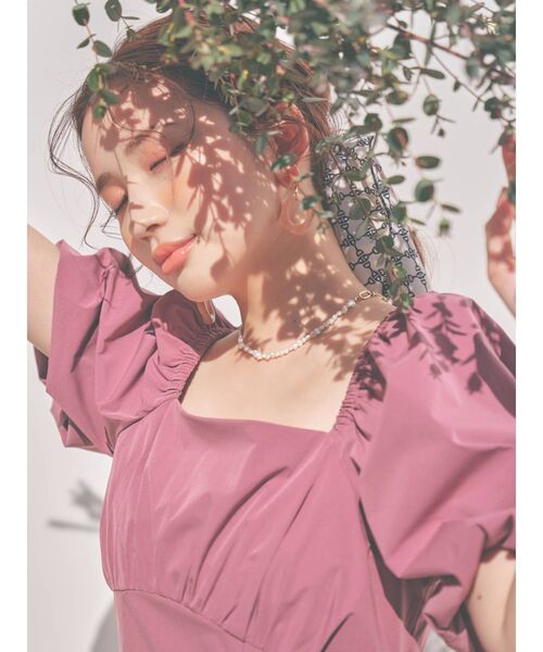 RESEXXY（リゼクシー）の「バッククロスフレアワンピース（ワンピース・レディース・ブラック/ピンク/ブルー/アイボリー・FREE）」の7枚目の写真