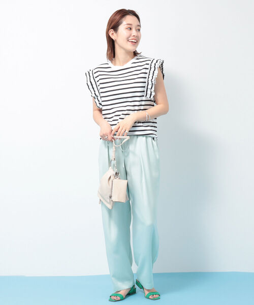 Rie Miller(リエミラー)の「ボーダーフリル袖Tシャツ(Tシャツ/カットソー・レディース・ホワイト系その他4/ホワイト系その他5・38)」の6枚目の写真