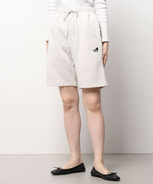 CONVERSE（コンバース）の「【CONVERSE/コンバース】ヘビーウエイト ワンポイント スウェットハーフパンツ（その他パンツ・レディース・ホワイト/ブラック/グリーン/ホワイト系その他/ブラック系その他/グリーン系その他・M/L/XL）」の17枚目の写真