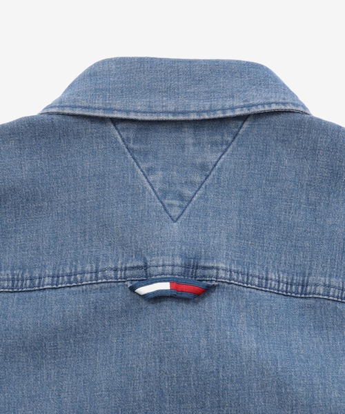 TOMMY HILFIGER（トミーヒルフィガー）の「ショートスリーブデニムシャツ（シャツ/ブラウス・キッズ・ブルー・80ｃｍ/90cm/110cm/100cm/120cm）」の6枚目の写真