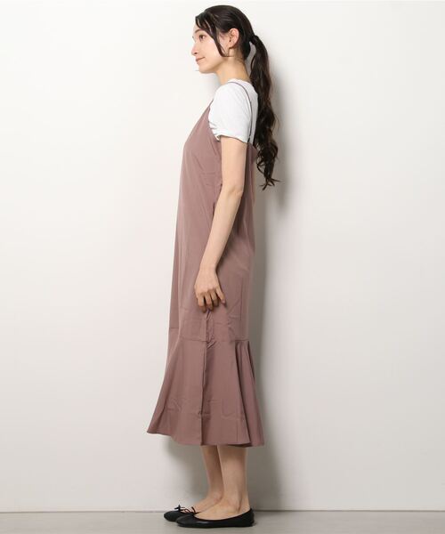 MAISON BREEZE（メゾンブリーズ）の「【MAISON BREEZE】レイヤードコーデで１年中使える♪マーメイドスカートキャミワンピース KNF（ワンピース・レディース・ブラック/ピンク/グリーン/ブルー・FREE）」の5枚目の写真