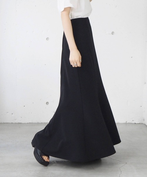 tiptop（ティップトップ）の「【2サイズ展開】リップルマーメイドスカート【web限定Sサイズあり】（スカート・レディース・アイボリー/ブラック/ブラウン・S/M）」の10枚目の写真