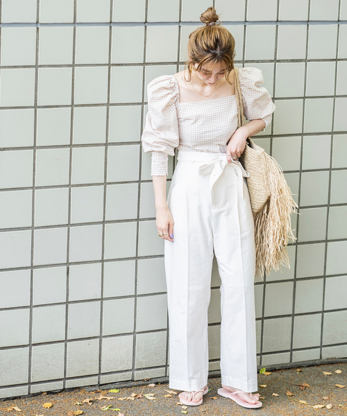 B.C STOCK（ベーセーストック）の「2wayサス付きパンツ（スラックス・レディース・グレー/ライトカーキ/アイボリー・FREE）」の9枚目の写真