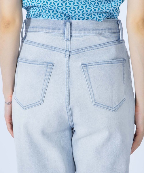 ROPE'（ロペ）の「ストレッチデニムハイウエストテーパードパンツ（デニムパンツ・レディース・ホワイト/ブルー系その他5・40/38/36/34）」の12枚目の写真