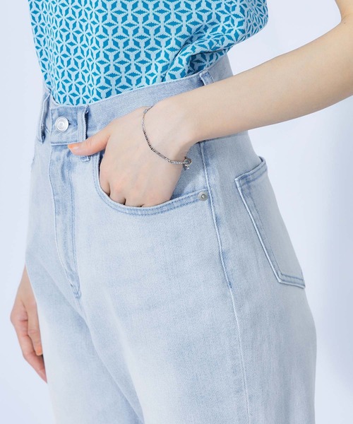 ROPE'（ロペ）の「ストレッチデニムハイウエストテーパードパンツ（デニムパンツ・レディース・ホワイト/ブルー系その他5・40/38/36/34）」の13枚目の写真