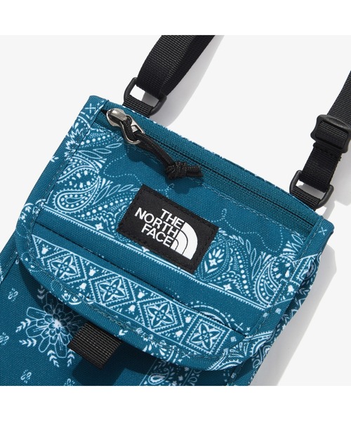 THE NORTH FACE(ザノースフェイス)の「THE NORTH FACE(ザ・ノースフェイス)/ML SLIM POUCH ショルダーバッグ ミニポーチ(ボディバッグ/ウエストポーチ・レディース・ブルー/グリーン/ブラック・FREE)」の7枚目の写真