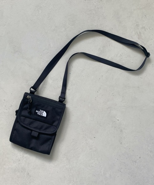THE NORTH FACE(ザノースフェイス)の「THE NORTH FACE(ザ・ノースフェイス)/ML SLIM POUCH ショルダーバッグ ミニポーチ(ボディバッグ/ウエストポーチ・レディース・ブルー/グリーン/ブラック・FREE)」の19枚目の写真