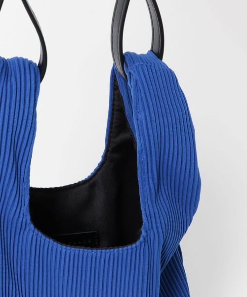 SENSE OF PLACE by URBAN RESEARCH（センスオブプレイスバイアーバンリサーチ）の「プリーツミニマルシェバッグ（トートバッグ・メンズ・グリーン/チャコールグレー/ブルー/パープル・ONE）」の17枚目の写真