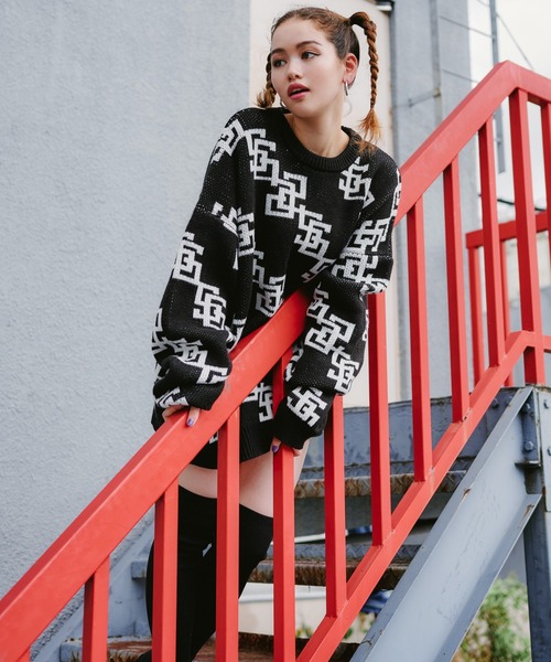 SPIRALGIRL（スパイラルガール）の「ビッグロゴジャガードニット（ニット/セーター・レディース・ブラック/ベージュ/ピンク・FREE）」の5枚目の写真