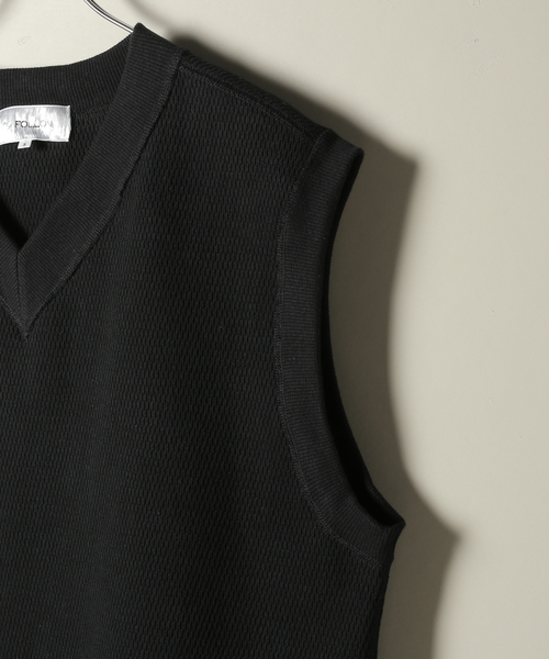 UNFOLLOW（アンフォロー）の「ヘビーワッフルVネックベスト（ベスト・メンズ・ブラック・2/3）」の6枚目の写真