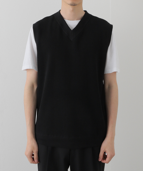 UNFOLLOW（アンフォロー）の「ヘビーワッフルVネックベスト（ベスト・メンズ・ブラック・2/3）」の3枚目の写真