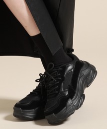 ダッドスニーカー