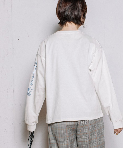 POU DOU DOU（プードゥドゥ）の「USコットン袖プリントロンTee（Tシャツ/カットソー・レディース・ライトブルー/ブラック/オフホワイト/スミクロ・3）」の16枚目の写真