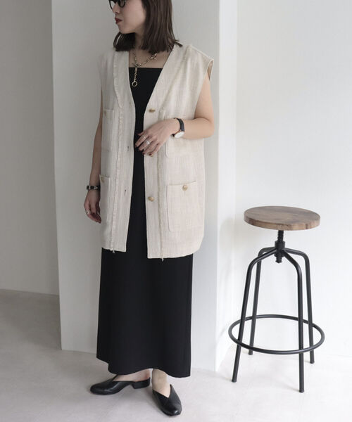 fredy emue(フレディエミュ)の「ツィードジレ ベスト(ベスト・レディース・ブラック/アイボリー・38)」の9枚目の写真